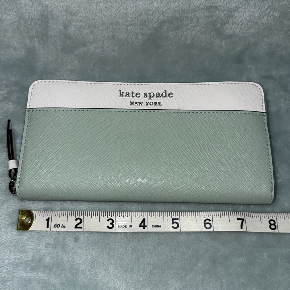 kate spade Green and White Women's Wallet - Picture 4 of 17